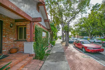 208 S Louise Street, Glendale, CA 91205 - Photo 4