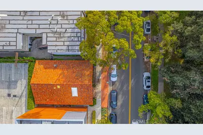 208 S Louise Street, Glendale, CA 91205 - Photo 2