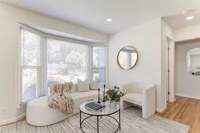 6413 Jamieson, Reseda, CA 91335 - Photo 4