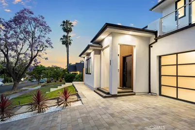 1071 E Providencia, Burbank, CA 91501 - Photo 4