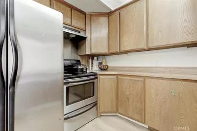 125 W Mountain Street #216, Glendale, CA 91202 - Photo 12