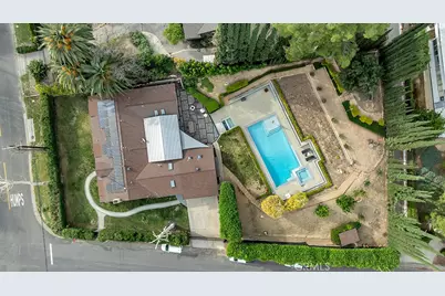6013 Lubao Avenue, Woodland Hills, CA 91367 - Photo 26