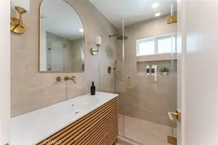 8133 Brimfield Ave, Panorama City, CA 91402 - Photo 16