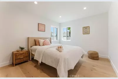 8133 Brimfield Avenue, Panorama City, CA 91402 - Photo 32