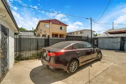 2925 2927 Michigan, Los Angeles, CA 90033 - Photo 38