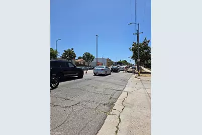 7427 Crenshaw Boulevard, Los Angeles, CA 90043 - Photo 6
