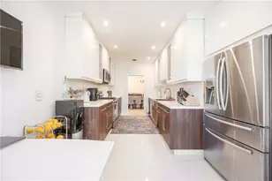 11560 Moorpark St, North Hollywood, CA 91602 - Photo 14