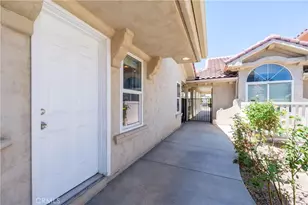43639 Tomahawk Pl, Quartz Hill, CA 93536 - Photo 4
