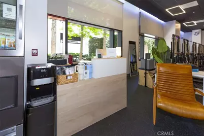 525 N Brand Boulevard, Glendale, CA 91203 - Photo 26