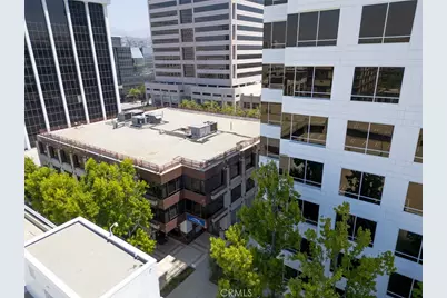 525 N Brand Boulevard, Glendale, CA 91203 - Photo 2