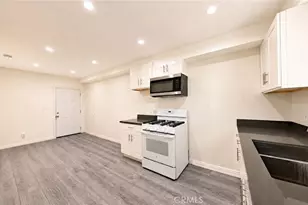 6850 Quinton Ln, Tujunga, CA 91042 - Photo 8