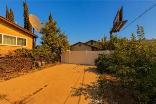 6850 Quinton Ln, Tujunga, CA 91042 - Photo 18