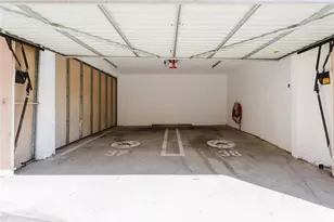 435 E Valencia, Burbank, CA 91501 - Photo 32