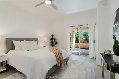 435 E Valencia #105, Burbank, CA 91501 - Photo 22