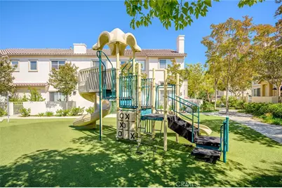 25703 Holiday Circle #C, Stevenson Ranch, CA 91381 - Photo 24
