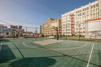 746 S Los Angeles St #1009, Los Angeles, CA 90014 - Photo 32