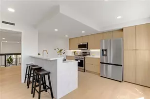17150 Burbank, Encino, CA 91316 - Photo 14