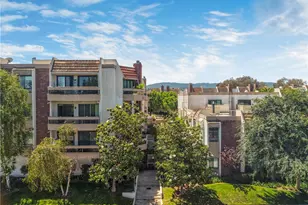 17150 Burbank, Encino, CA 91316 - Photo 28