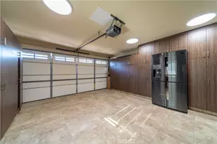 902 E Walnut Ave, Burbank, CA 91501 - Photo 20