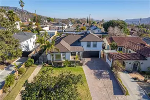 902 E Walnut Ave, Burbank, CA 91501 - Photo 1
