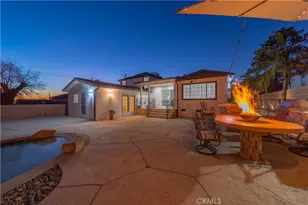 902 E Walnut Ave, Burbank, CA 91501 - Photo 34