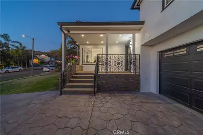 902 E Walnut Avenue, Burbank, CA 91501 - Photo 32