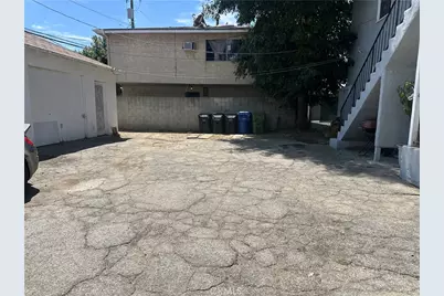 14736 Gilmore, Van Nuys, CA 91411 - Photo 24