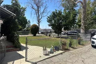 14736 Gilmore, Van Nuys, CA 91411 - Photo 6