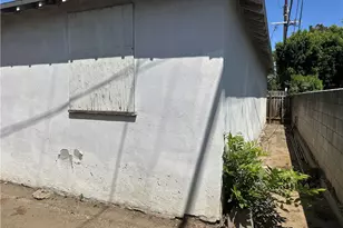 14736 Gilmore, Van Nuys, CA 91411 - Photo 16