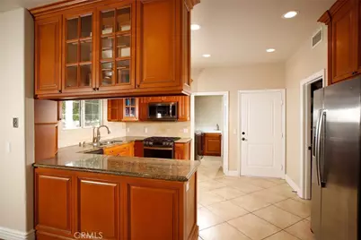 1595 E Avenida De Las Flores, Thousand Oaks, CA 91362 - Photo 10