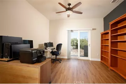 1595 E Avenida De Las Flores, Thousand Oaks, CA 91362 - Photo 18