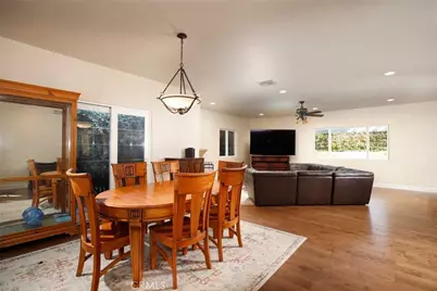 1595 E Avenida De Las Flores, Thousand Oaks, CA 91362 - Photo 6