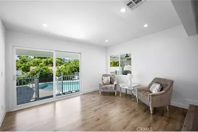 2405 Jolley, Burbank, CA 91504 - Photo 8