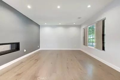 523 E Fairmount, Burbank, CA 91501 - Photo 10