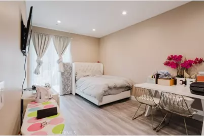 10247 Floralita Avenue, Sunland, CA 91040 - Photo 30