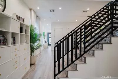 10247 Floralita Avenue, Sunland, CA 91040 - Photo 8