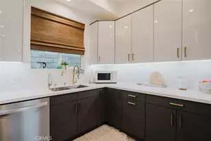 10247 Floralita Ave, Sunland, CA 91040 - Photo 16