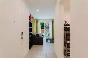 14104 W Monroe Pl, Van Nuys, CA 91405 - Photo 18