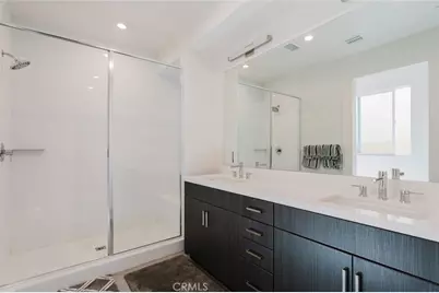 14104 W Monroe Place, Van Nuys, CA 91405 - Photo 50
