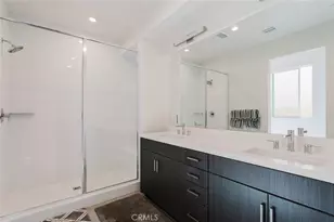 14104 W Monroe Pl, Van Nuys, CA 91405 - Photo 50