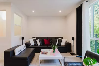 14104 W Monroe Place, Van Nuys, CA 91405 - Photo 32