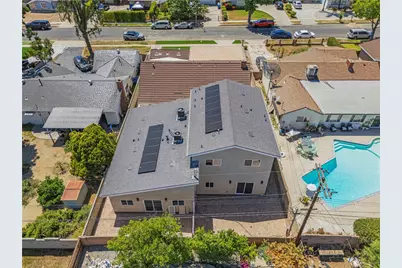 10024 Norwich Avenue, Mission Hills (San Fernando), CA 91345 - Photo 4