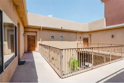 1515 Grismer Avenue #302, Burbank, CA 91504 - Photo 8