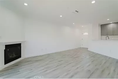 1515 Grismer Avenue #302, Burbank, CA 91504 - Photo 12