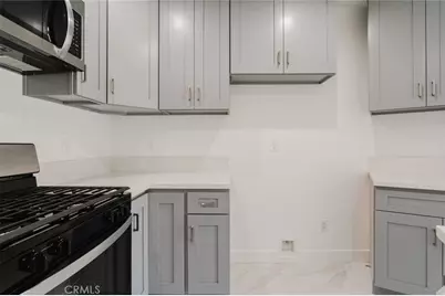 1515 Grismer Avenue #302, Burbank, CA 91504 - Photo 18