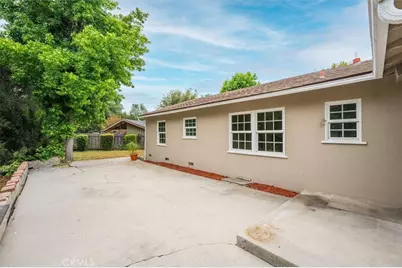 955 Eilinita, Glendale, CA 91208 - Photo 22