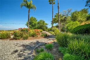 20138 Greenbriar, Tarzana, CA 91356 - Photo 52