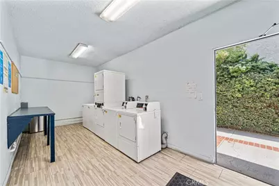 5354 Lindley #310, Encino, CA 91316 - Photo 24