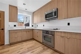 1713 W Alameda Ave, Burbank, CA 91506 - Photo 22
