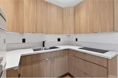 1713 W Alameda Avenue, Burbank, CA 91506 - Photo 50